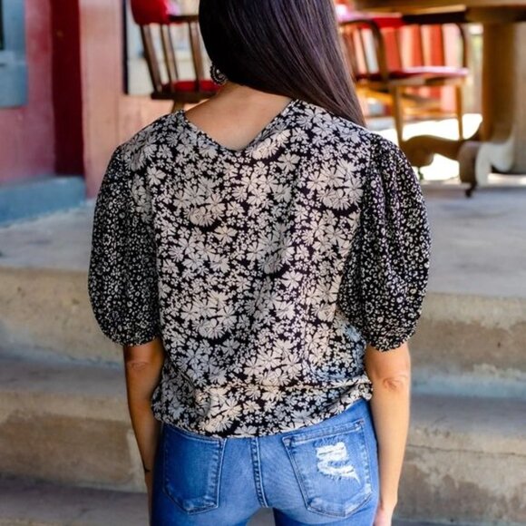 Grace & Emma - Bountiful Blooms Top, Medium - Picture 3 of 3